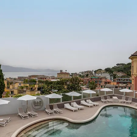 Park Suisse Ξενοδοχείο 4*