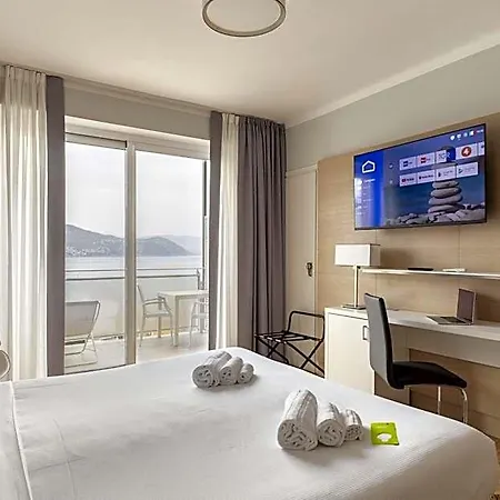 Park Suisse ホテル 4*
