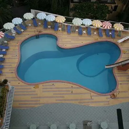 Otel Park Suisse 4*